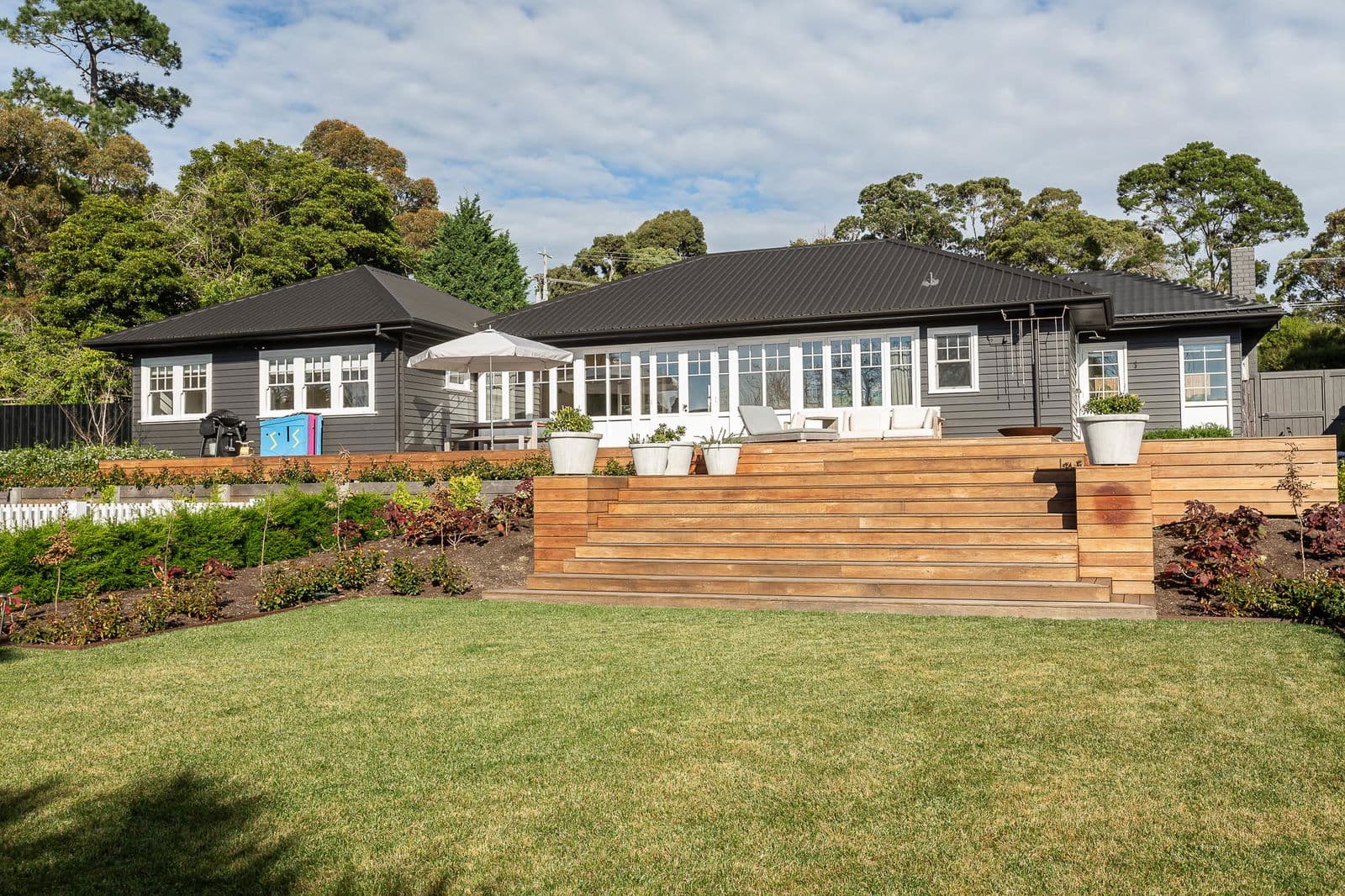 Image 19 of 25